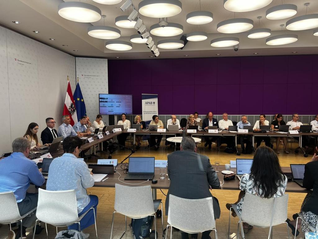 32nd plenary in Vienna picture